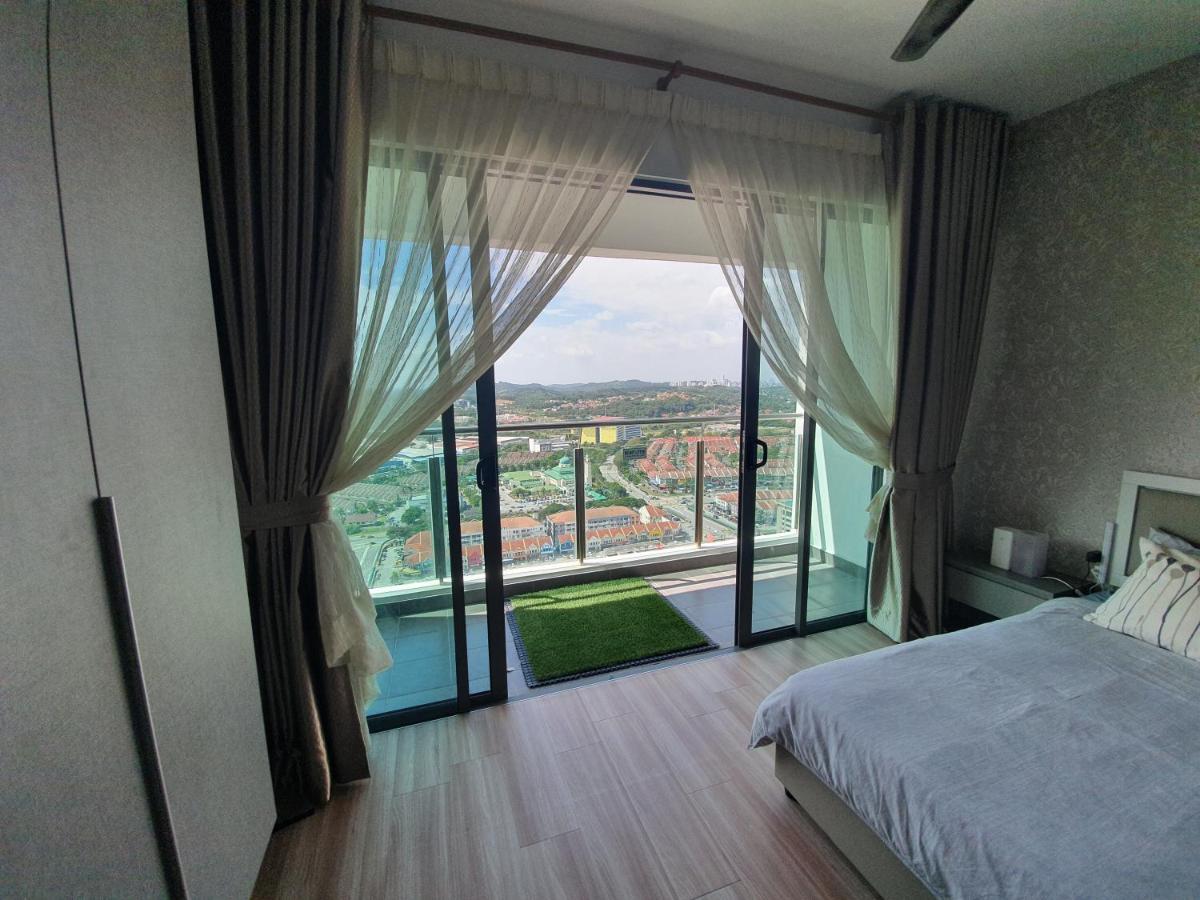Appartamento Mhb 30 Sulte Evo Soho Bandar Baru Bangi Free Netflix And Wifi Esterno foto
